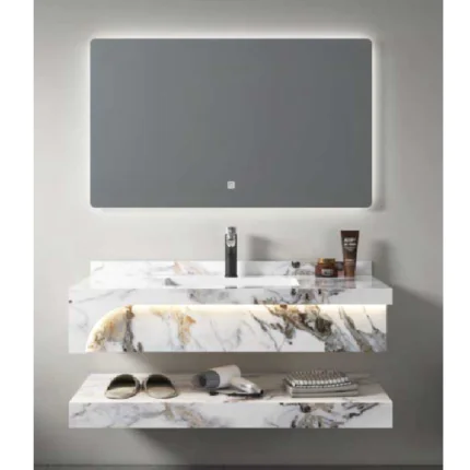 مغسلة بحوض واحد، مقاس 60 سم، تصميم رخامي أبيض مع إضاءة LED في الدرج الأمامي، مراية حديثة بإضاءة مدمجة، لمسة أنيقة للحمامات العصرية.